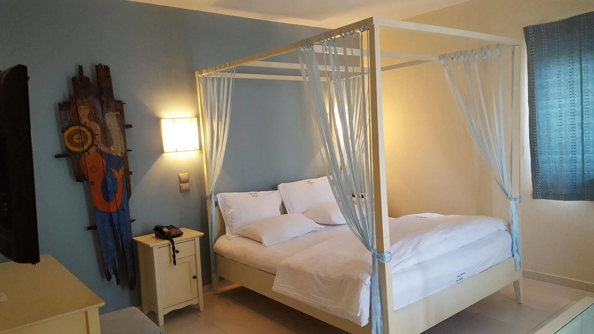 Sea Sight Boutique Hotel Pórto Ráfti Buitenkant foto